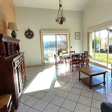 Ravissante A Avec Piscine Privee וילה *