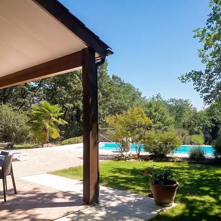Ravissante A Avec Piscine Privee *