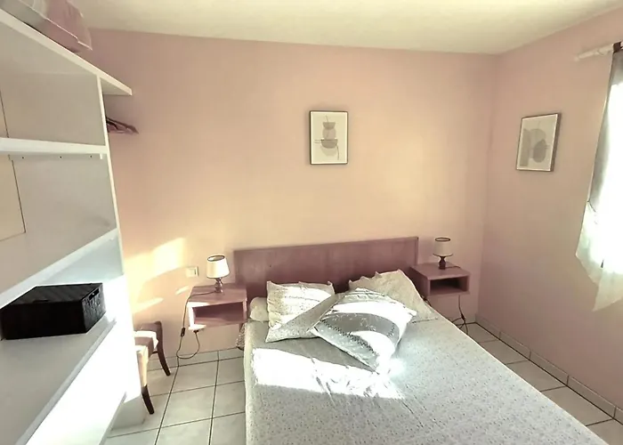 فيلة Ravissante A Avec Piscine Privee