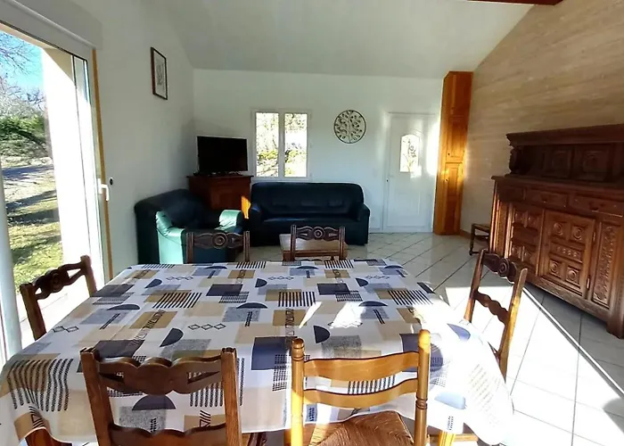 فيلة Ravissante A Avec Piscine Privee Loubressac